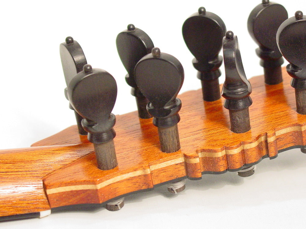 Belchior Dias Model 4-String Renaissance Guitar Pegs
