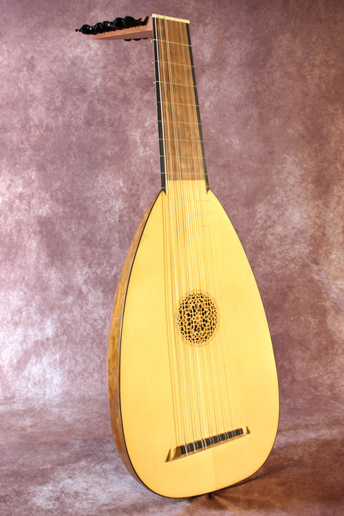 Hans Frei Model 63cm 8-Course Lute Front