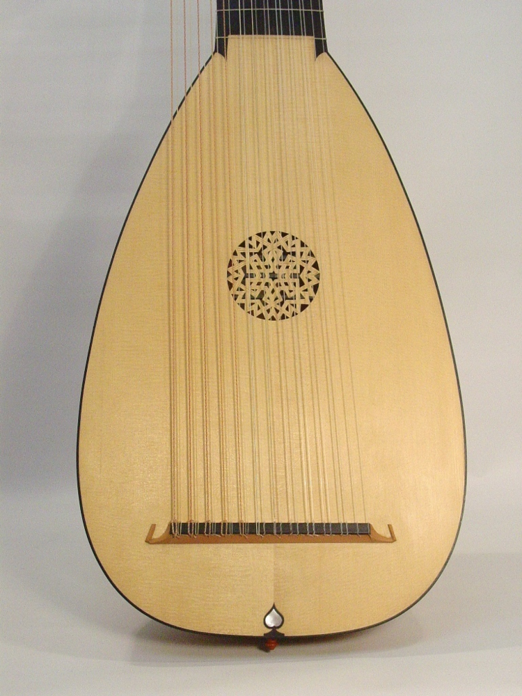 Martin Hoffmann Model 69.5cm 13-Course Baroque Lute Heart