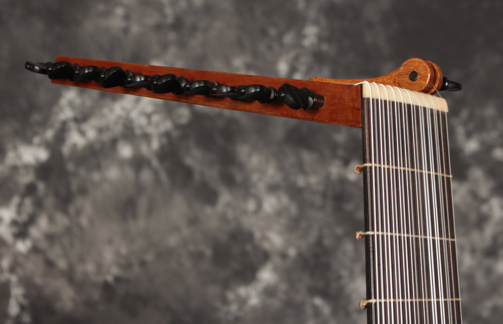 Gamut Sarabande 68cm 11-Course Lute Head