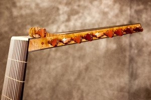 Hans Burkholtzer Model 10/11-Course Lute (SOLD)