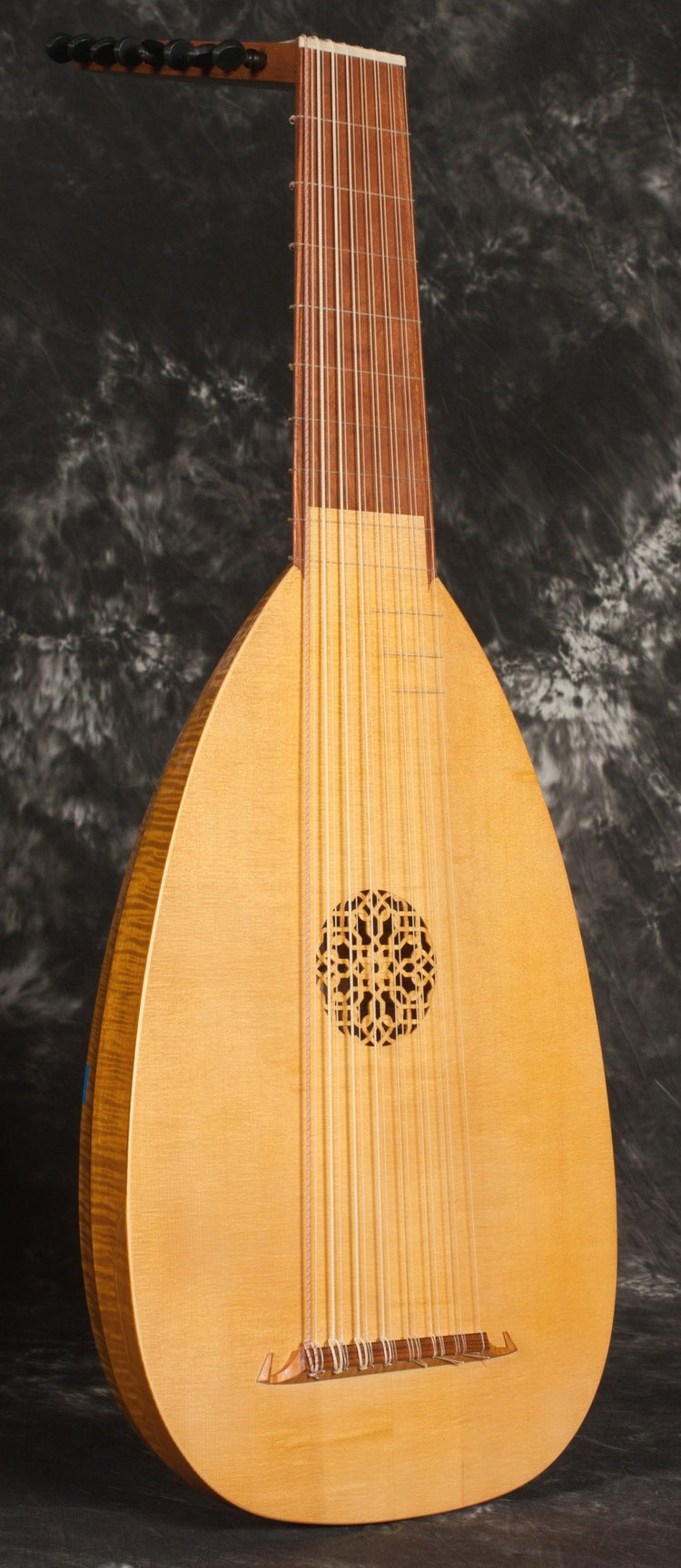 Hans Frei Model 6-, 7-, 8-, and 10-Course Lute (SOLD)