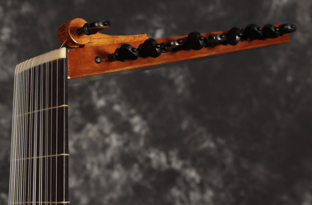 Gamut Sarabande 68cm 11-Course Lute (SOLD)